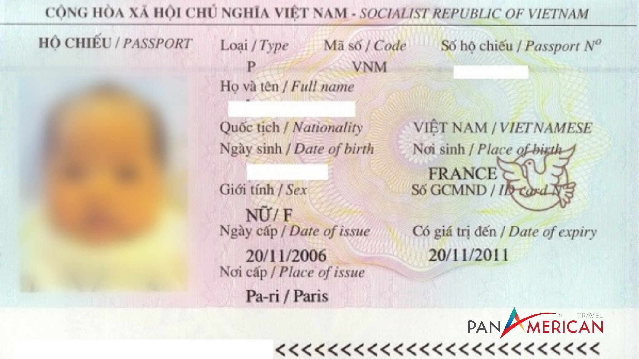 Hộ chiếu của bé 0-9 tuổi thường được làm chung với cha mẹ