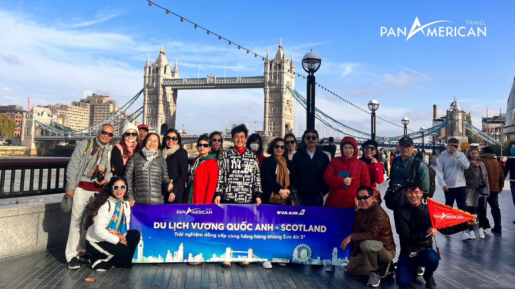 Khách của Pan American Travel trong chuyến du lịch Anh - Scotland