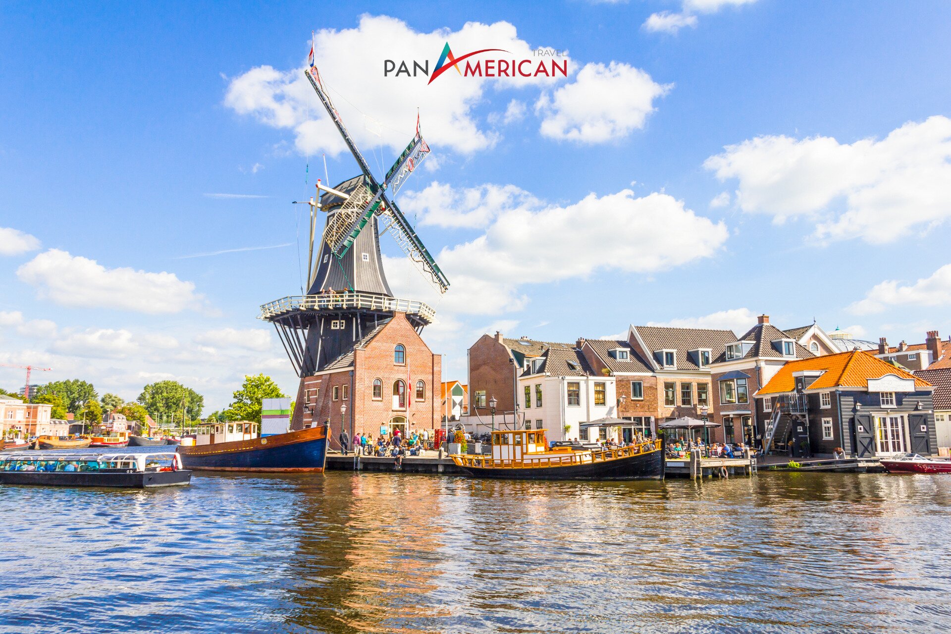 Lượng khách du lịch lớn ghé thăm Hà Lan mỗi năm bởi Cối Xay Gió