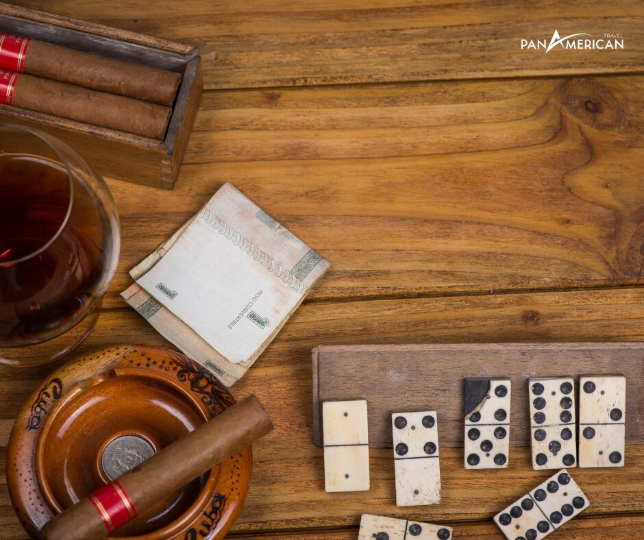 Rượu rum và xì gà là hai đặc sản nổi tiếng nhất ở Cuba