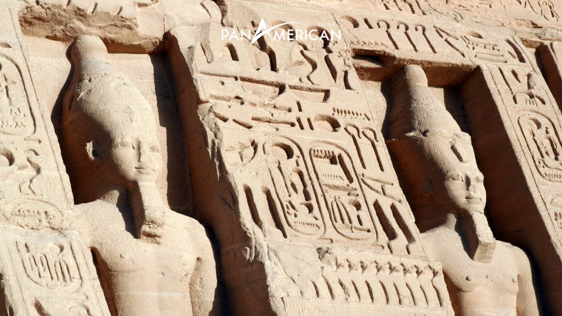 Điêu khắc và tượng ở đền Abu Simbel